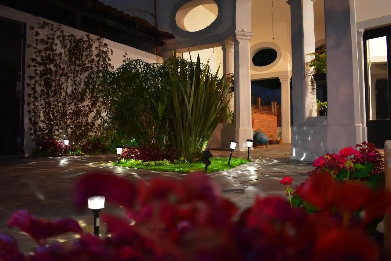 Tlaquepaque Pueblito Hotel